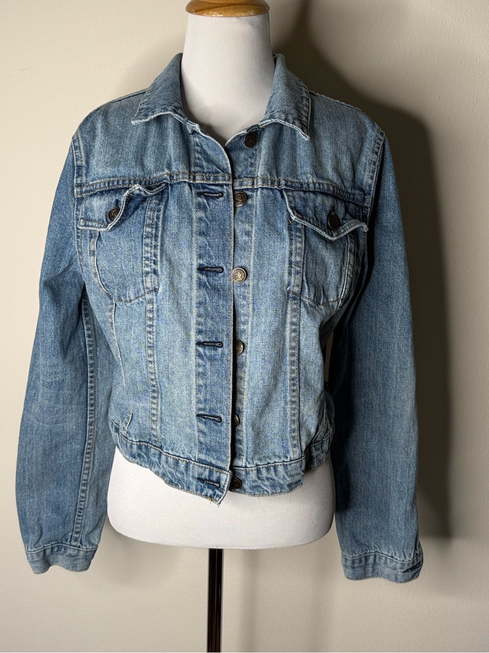 Cremieux Cropped Medium Wash Denim Jacket